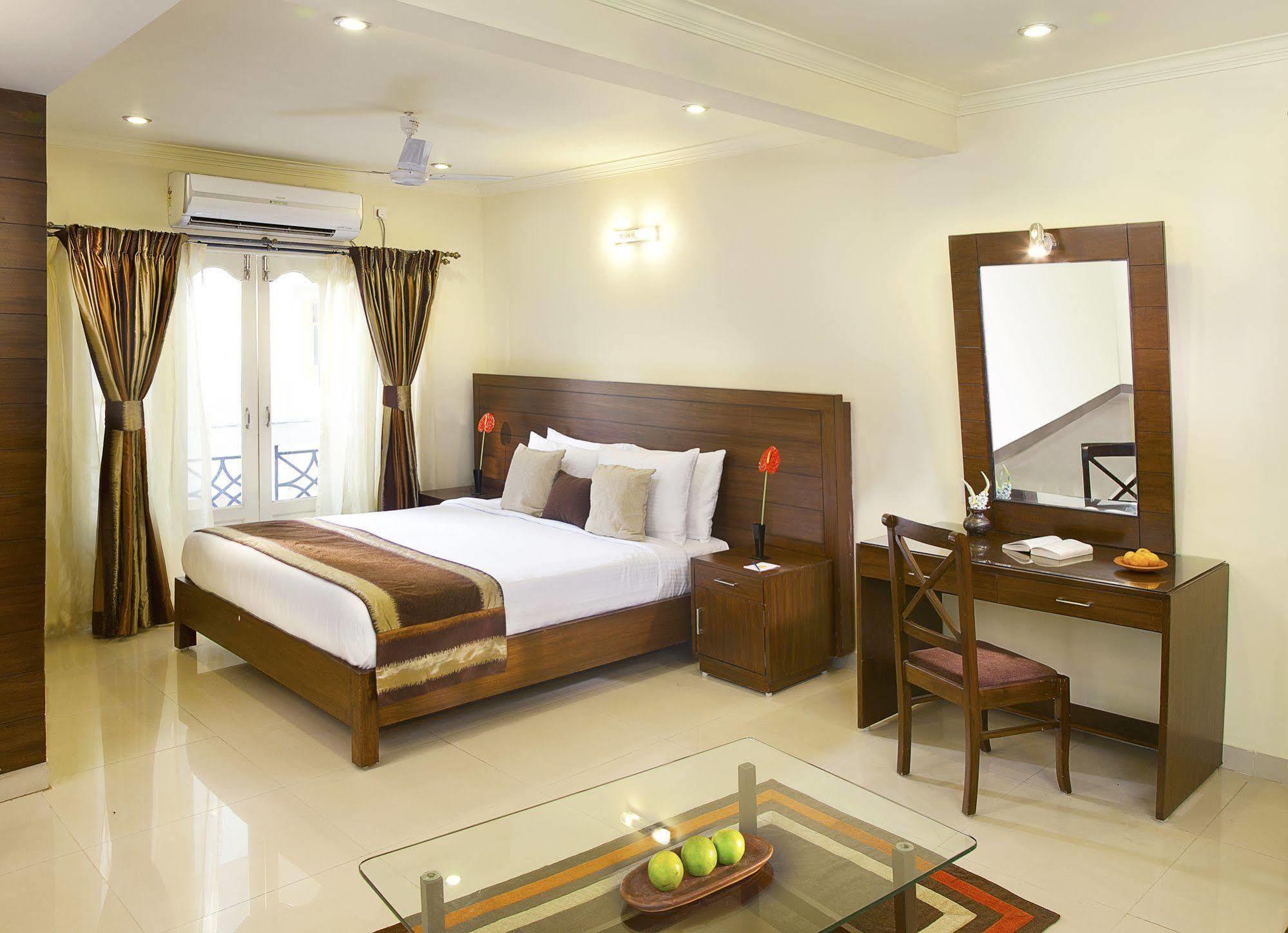 Crystal By Morpho, Goa Villagio Resort Betalbatim Luaran gambar